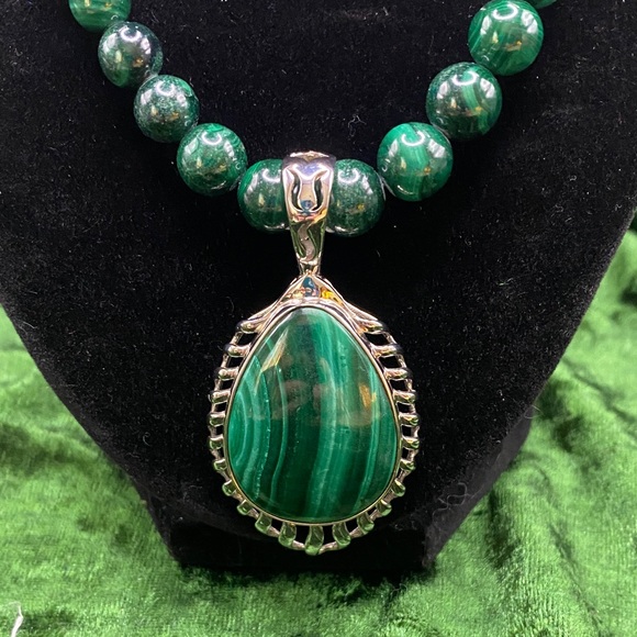 Jay King Jewelry - Malachite Beaded Necklace with Sterling Silver TesrdropPendant.
